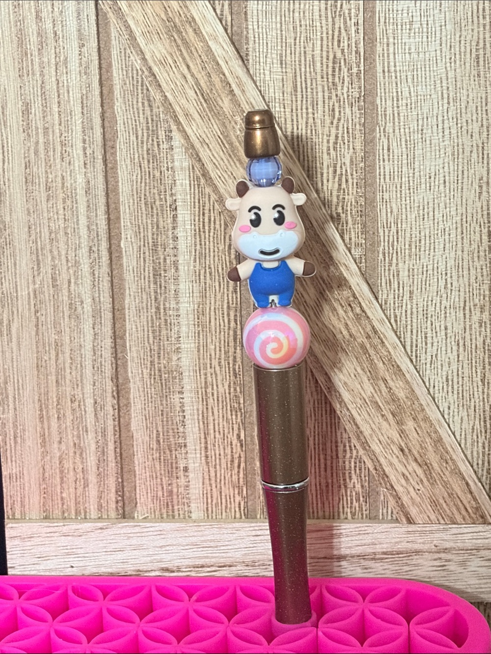 Cute Cow Character Beaded Swirl Pen